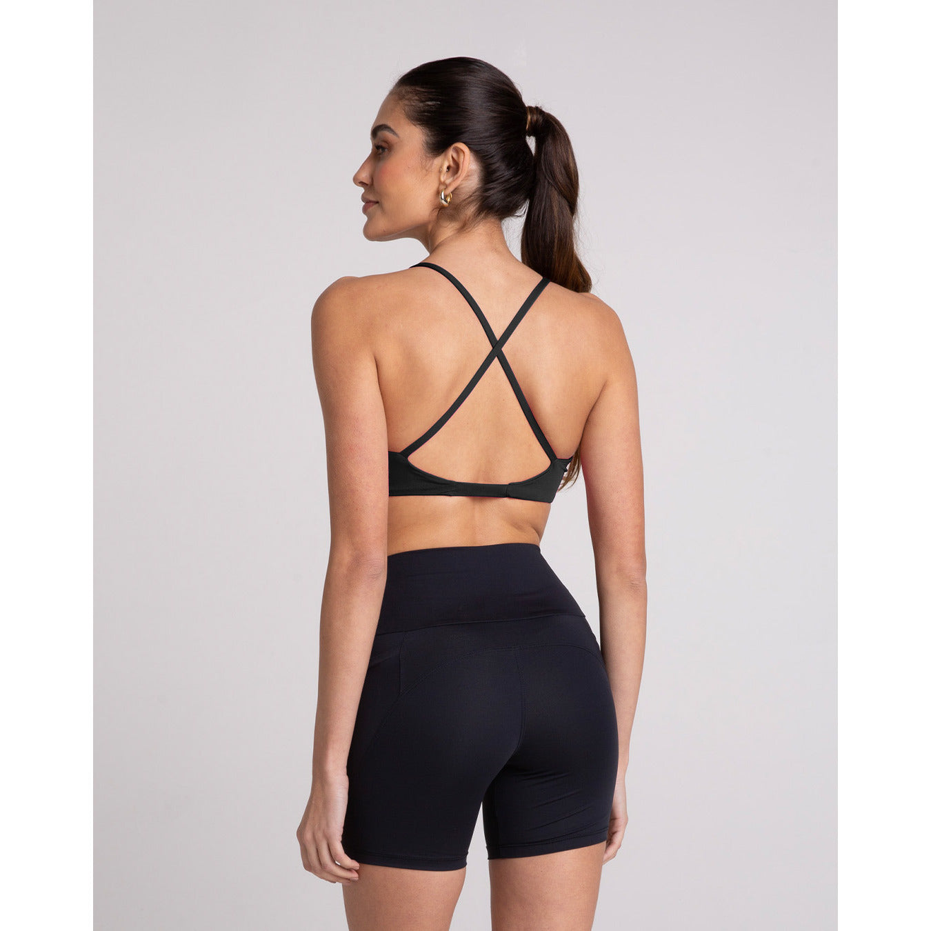 Bermuda com Bolso Fem Preto