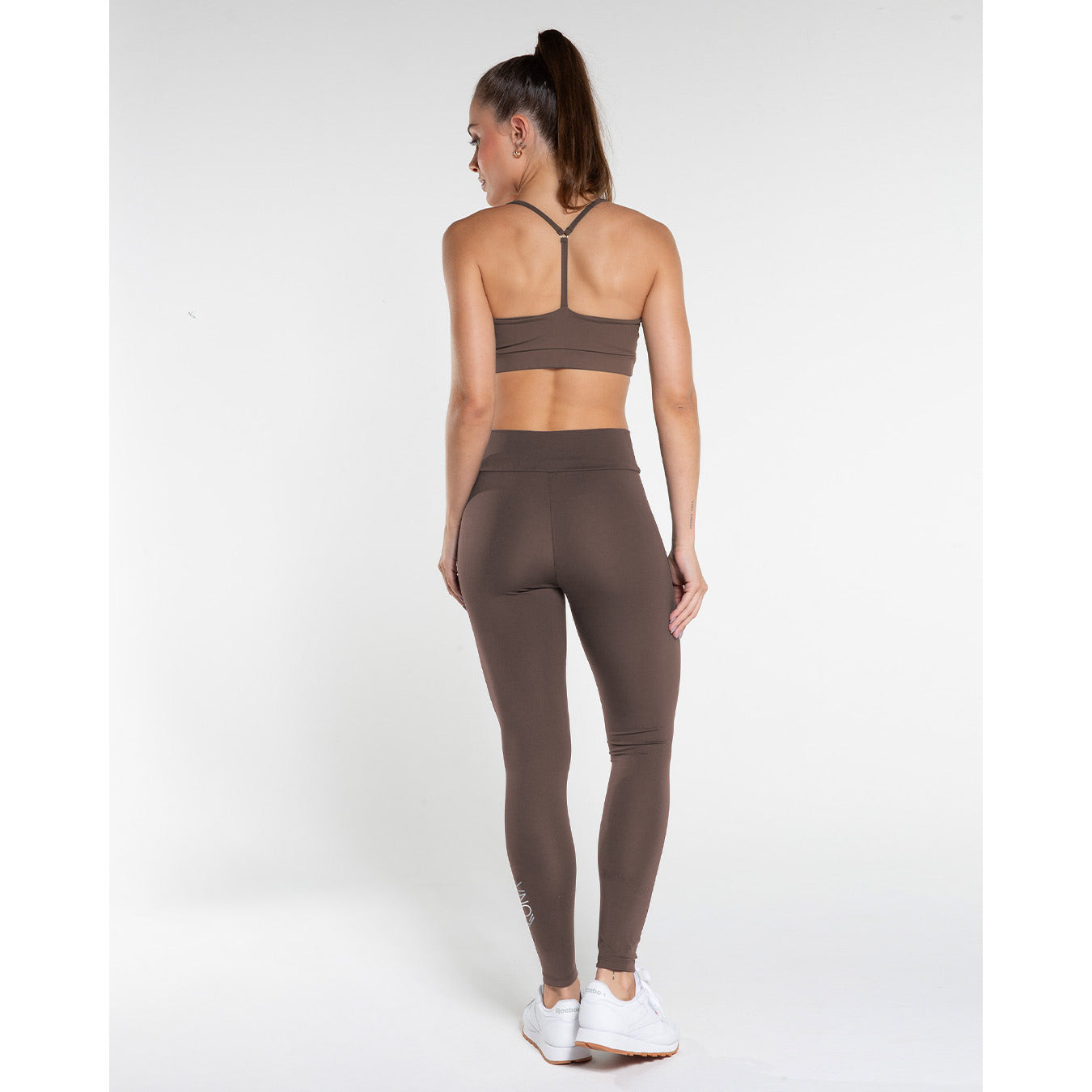 Top Costas Livre Marrone