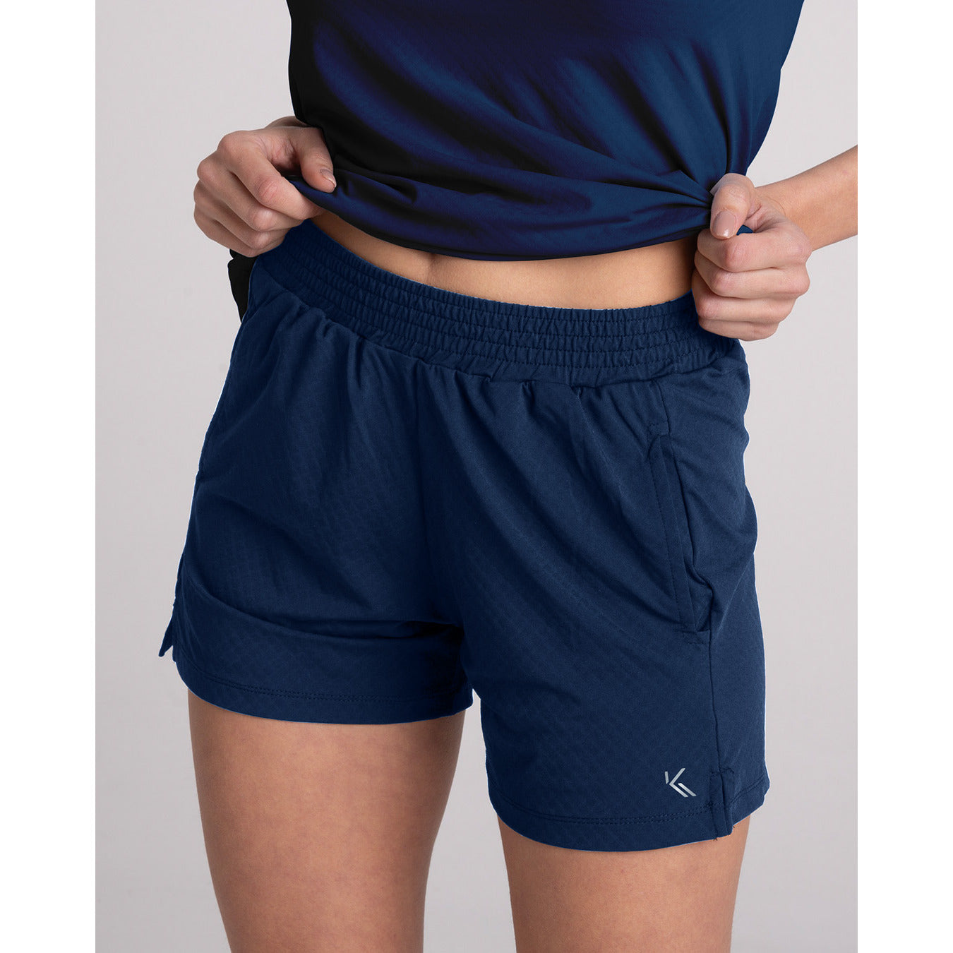 Short Fem Move Grafix Dark