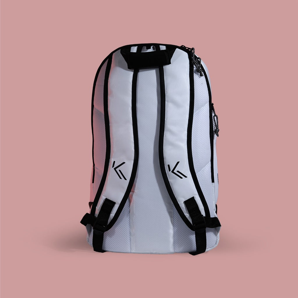 Mochila KONA PLUS Branco/Preto