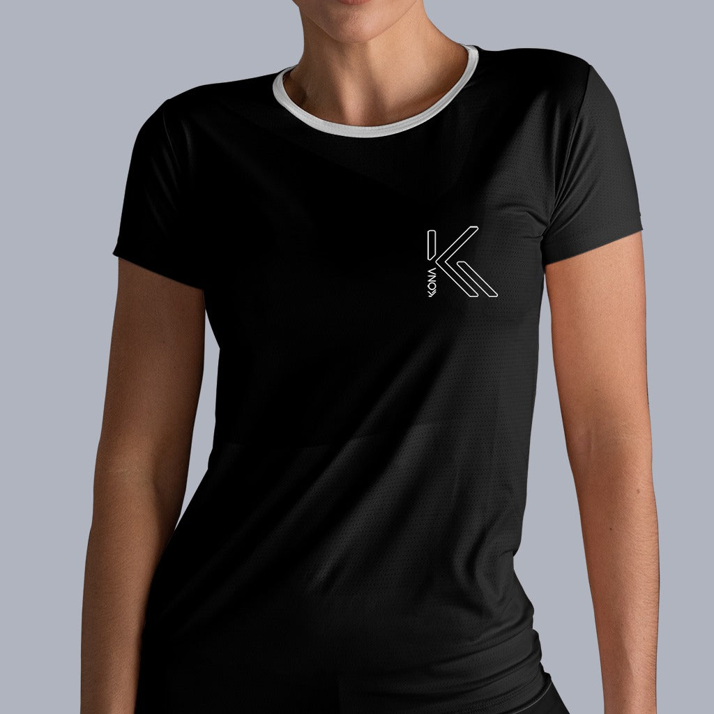 Camiseta Basic Fem Preta com Debrum 2023