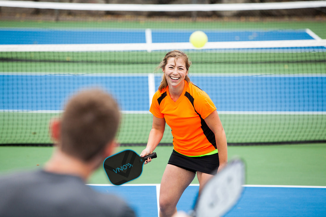 PICKLEBALL: CONHEÇA O ESPORTE QUE ESTÁ CONQUISTANDO O CORAÇÃO DOS BRASILEIROS
