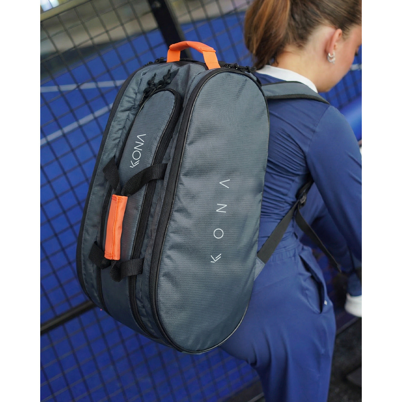 Raqueteira Basic Média Next Collection - Chumbo/Laranja – Kona