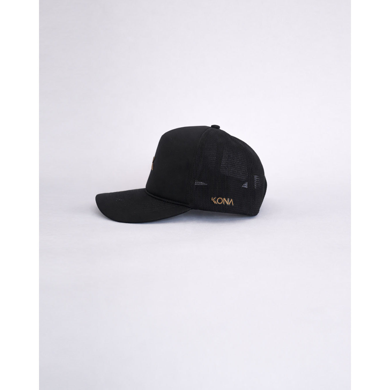 Boné Kolors Preto Com Dourado