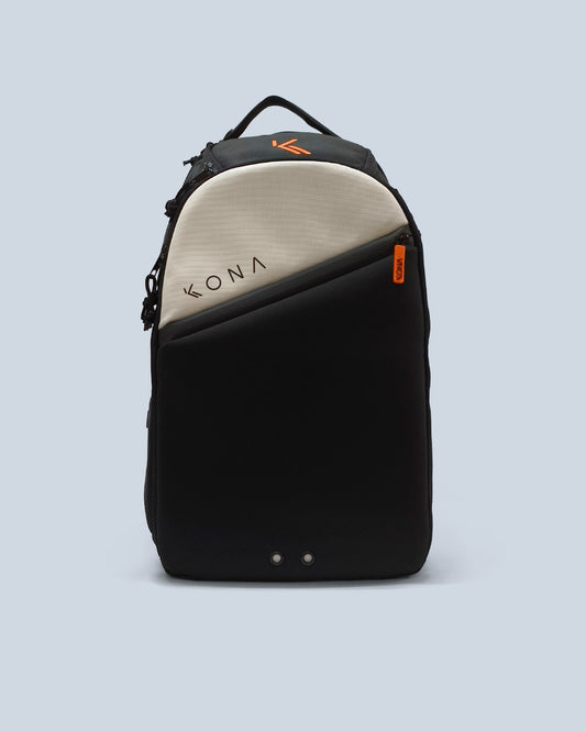 Mochila PRO New Kona - Preto com Laranja